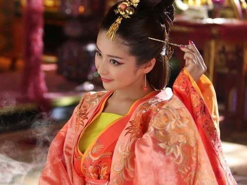 我叫苏妲己,千年魅惑，传奇妖姬的传奇人生